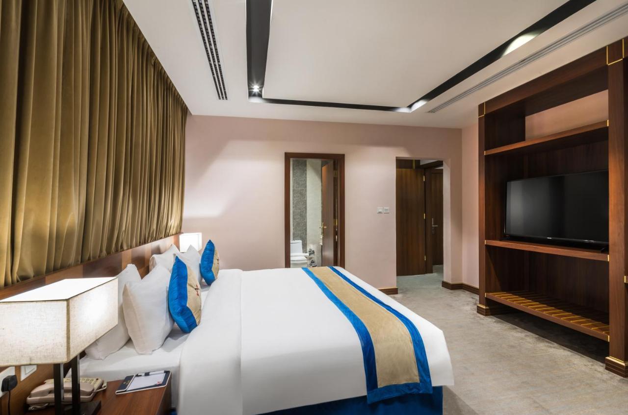 Al Malqa Elite Hotel ริยาดห์ ภายนอก รูปภาพ